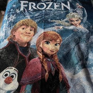 4Ft X 3.5ft Disney Frozen Blanket with Border Fringe/Tassles